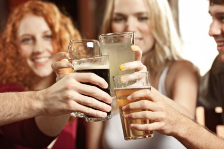 UK student drinking culture: current problem or inaccurate stereotype?