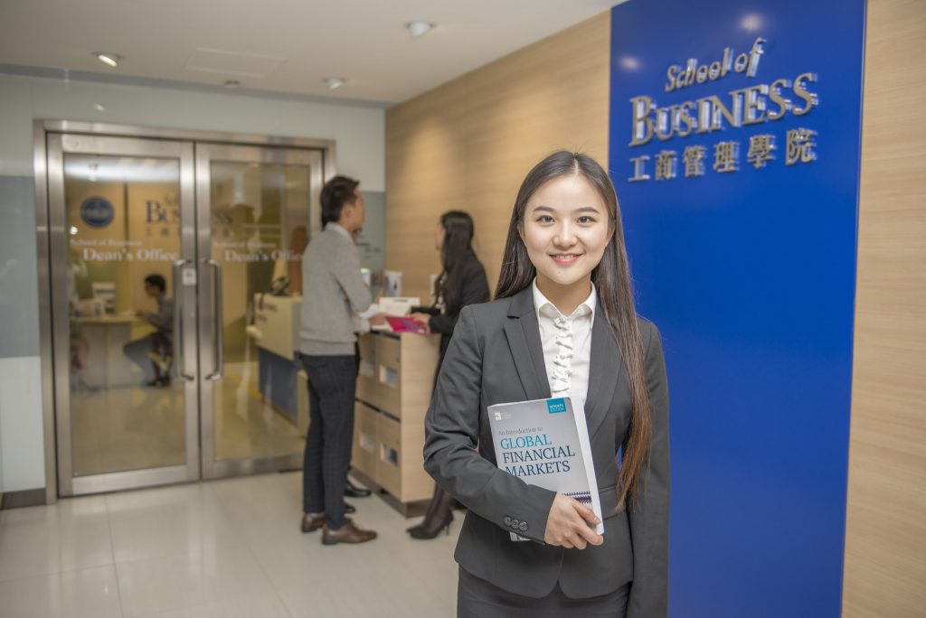 6 Things Employers Look for in New Business Graduates Study International