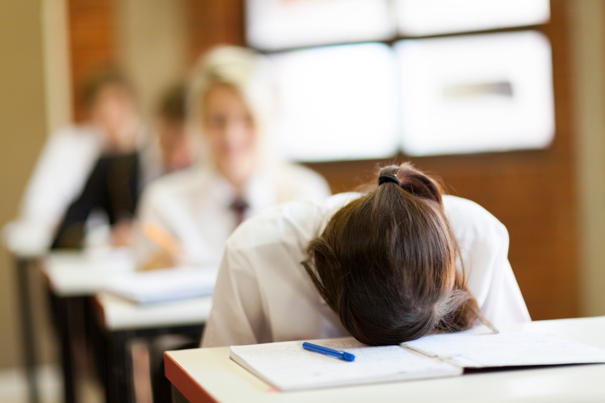 High school seniors are struggling to stay on top of their homework, social lives and college applications simultaneously. Source: Shutterstock.