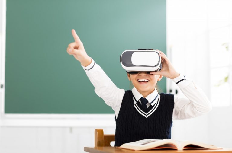 From AI to VR: Why technology is needed in the classroom