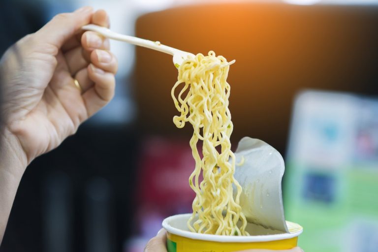This video will make you want to drop instant noodles from your diet