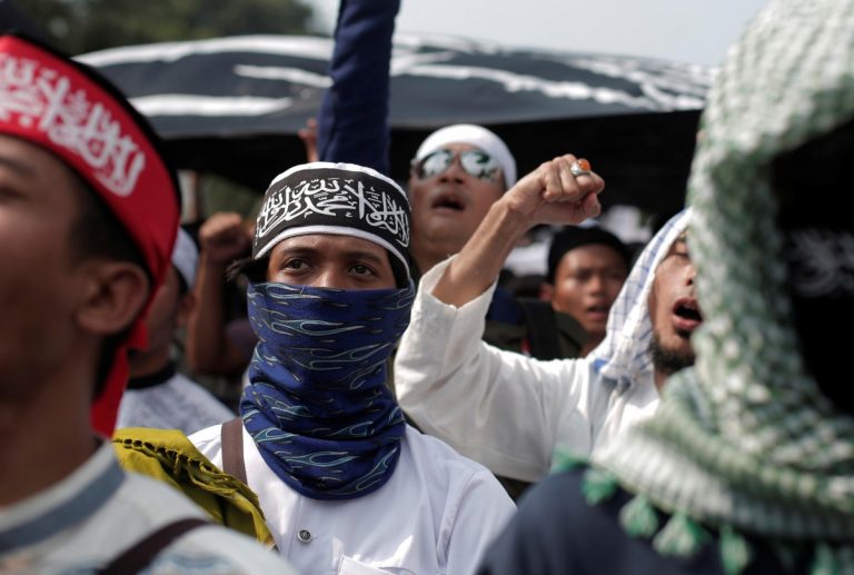 Indonesian authorities fight radicalism on campus