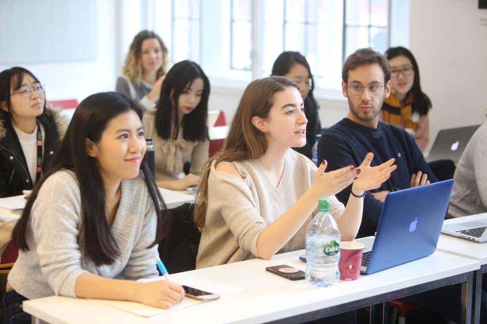 Build your international connections with LSE’s Global Master’s in Management