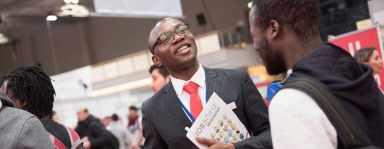 Why international students should attend career fairs