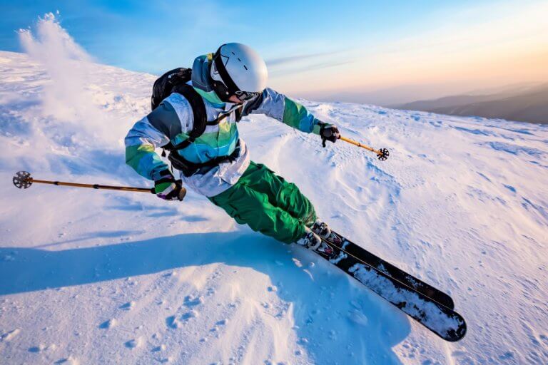 Lifestyle vs. Career: Why compromise your love of skiing whilst at university?