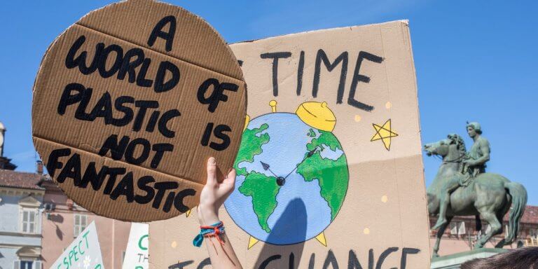Should climate change be taught in schools? Parents and teachers think so