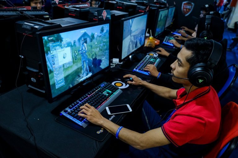 Why more high schools should make esports a varsity-level sport