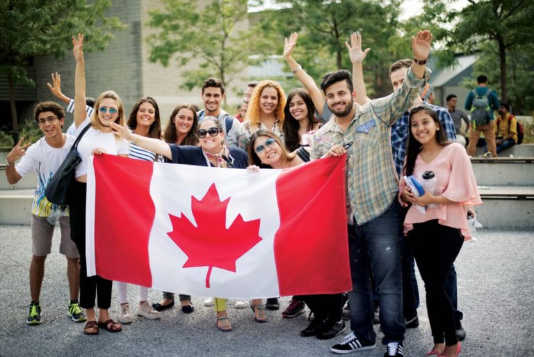 Receive a top-quality education in a diverse environment in Canada