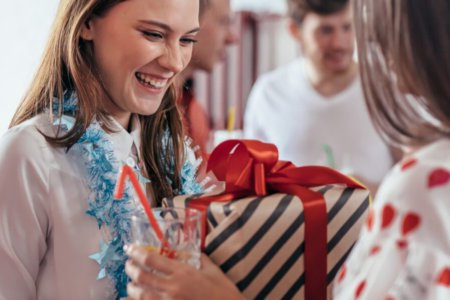 5 budget-friendly Christmas gift ideas for your friends