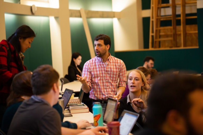 Advance your business and finance career at the University of New Hampshire