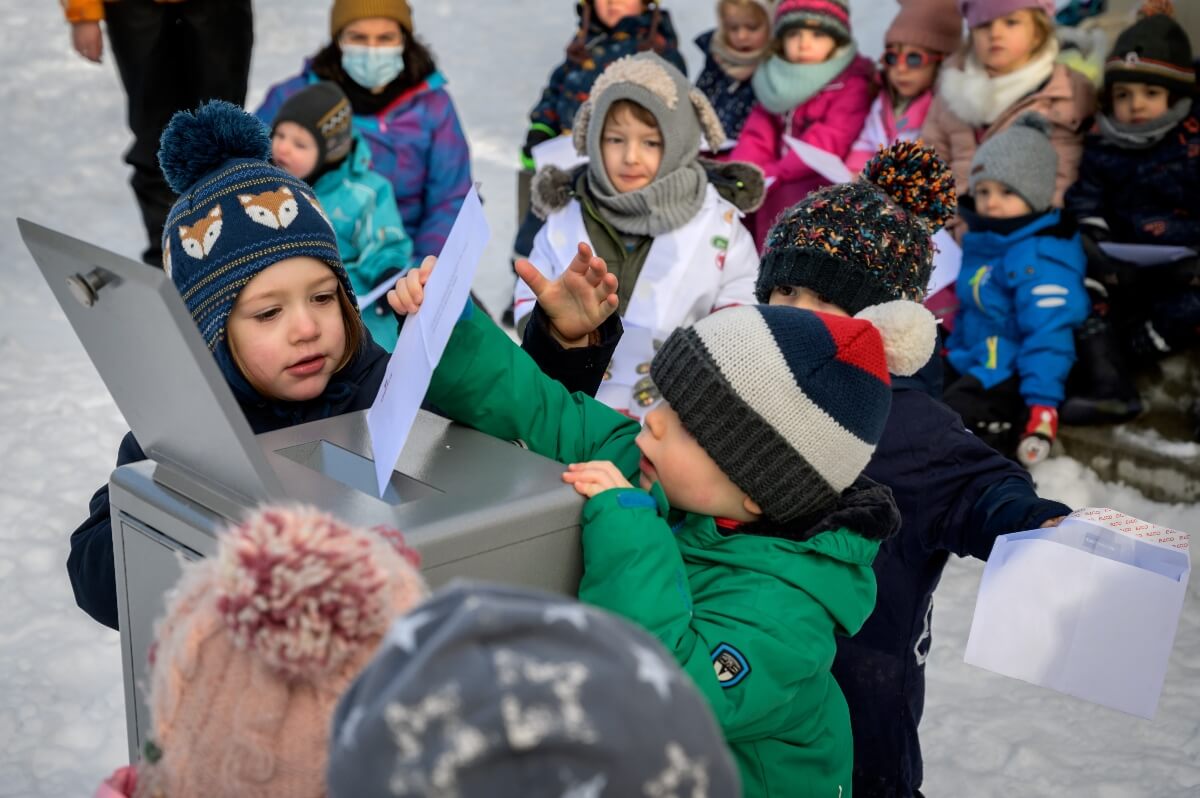 Swiss preschoolers engage in 'citizenship project' to learn democracy