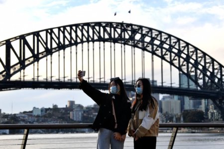 ‘Unfair to keep us in the dark’: International students campaign for their return to Australia