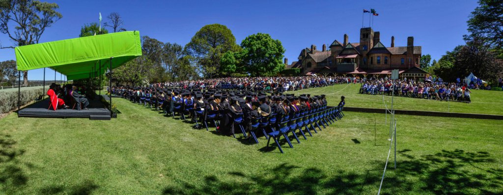 University of New England: The best in online and in-person education in Australia