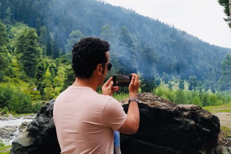 Star turn: From Kashmiri engineering grad to filmmaker
