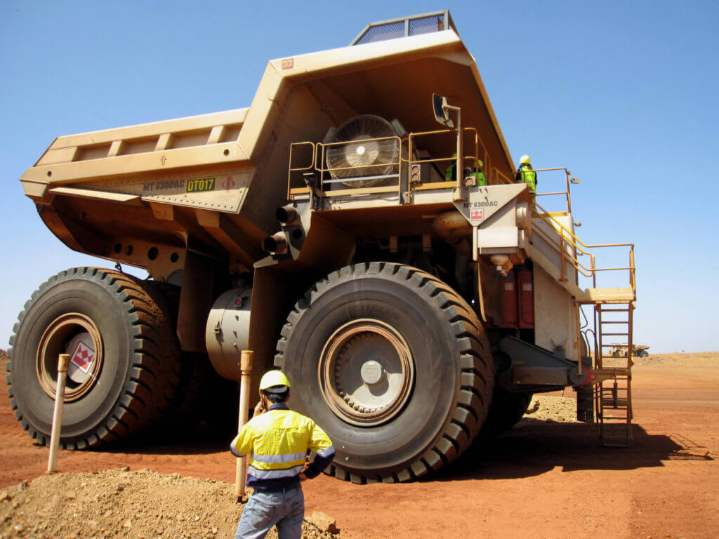 australia-badly-needs-earth-science-skills-but-universities-are