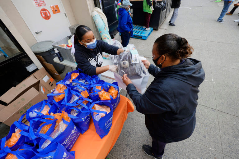 Extending int'l students' working hours in Canada