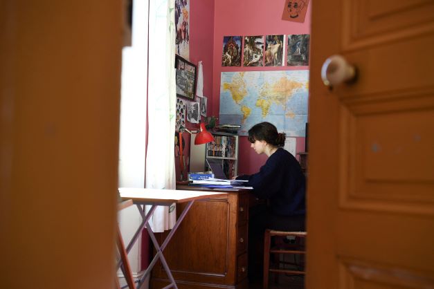 10 MBA scholarships for Ukrainian female refugees