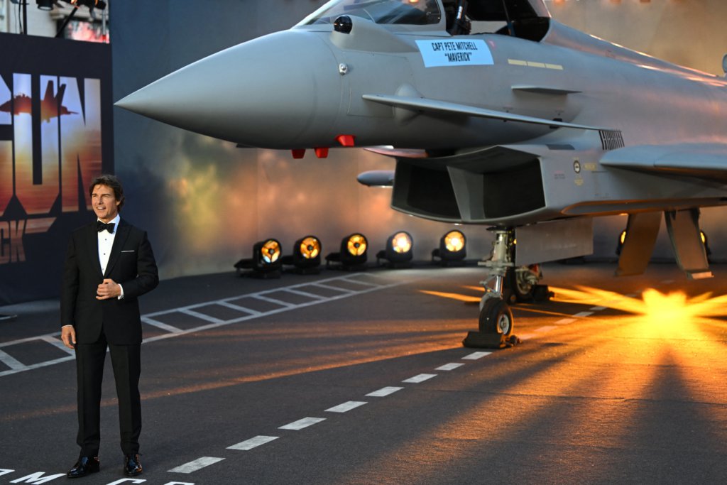 Top Gun Maverick 5 facts behind the real Top Gun school