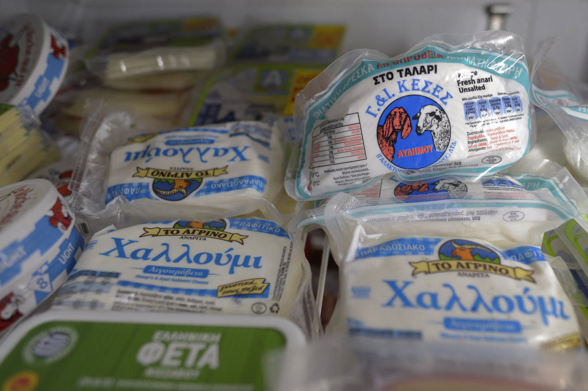 Tips on packing 10 items to avoid when traveling to Australia