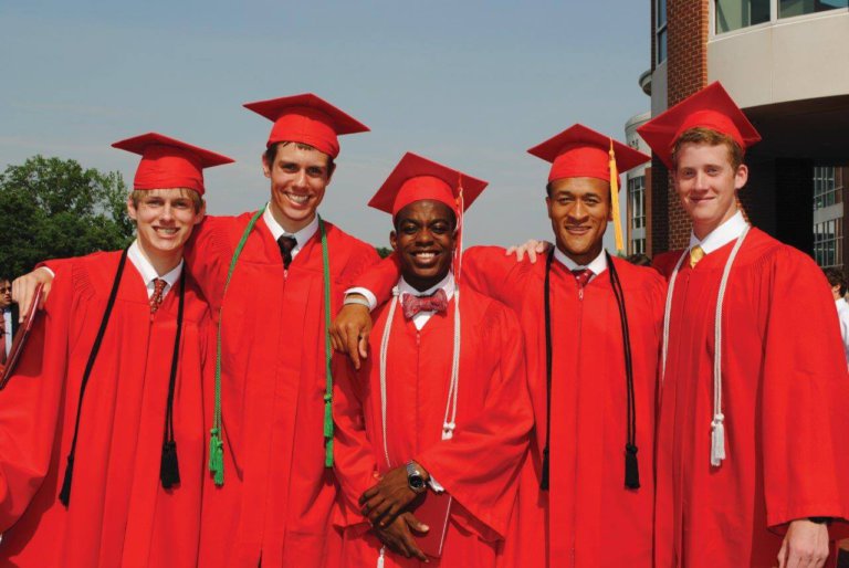 Chaminade College Preparatory School: Inspiring surroundings, happy students