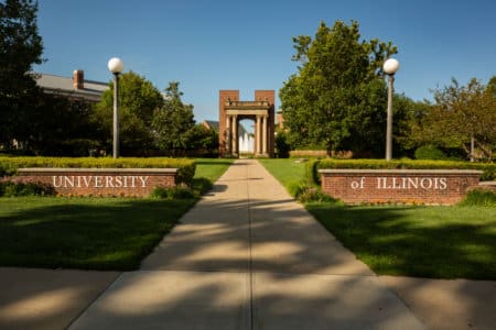 5 reasons to choose the University of Illinois at Urbana-Champaign’s Master of Science in Finance