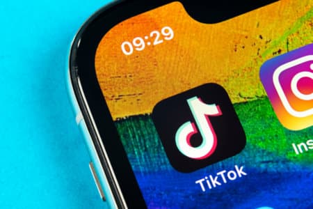 3 Career TikTok Accounts You Should Definitely Take Work Advice From