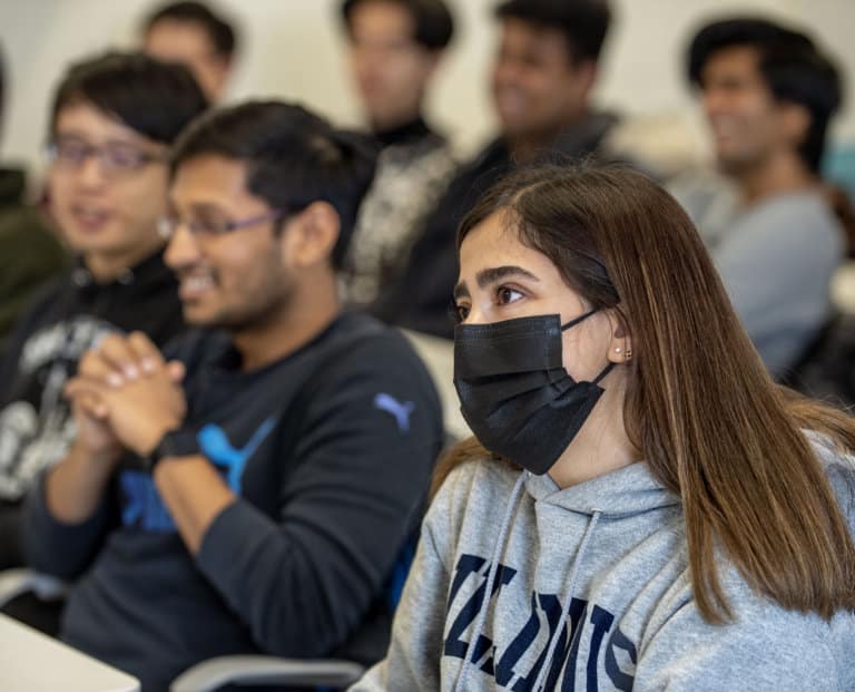 University of Illinois Urbana-Champaign: An inclusive community where you can design your own industry-oriented master’s degree in mechanical engineering