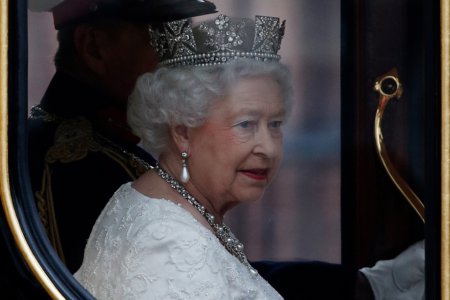 Don't know English much? Here are 10 tips to learn the world's no. 1 language fast