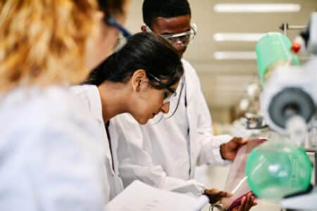 3 universities in Europe to kickstart an exciting education in chemistry