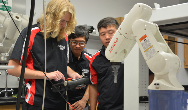 University of Louisville: Discover the power of hands-on learning at the Speed School