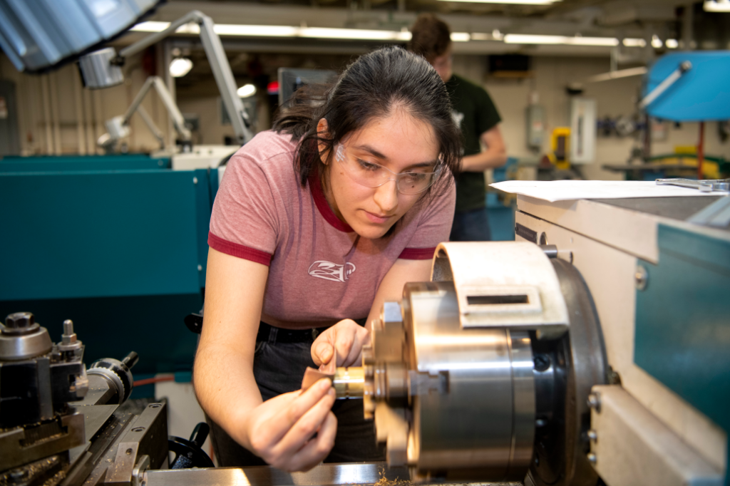 Bucknell University: Pioneering undergraduate research and interdisciplinary learning