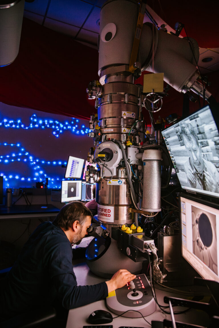 3 world leaders in materials science and engineering