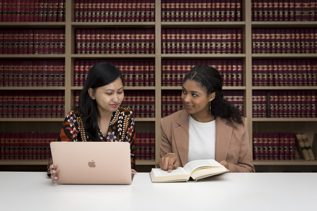 INTERACTIVE CONTENT: Australian National University, College of Law: World-class, success-shaping programmes