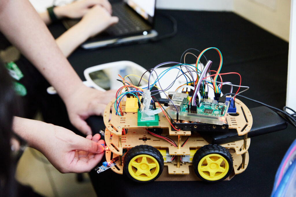 Carleton University: Advancing tech with engineering excellence