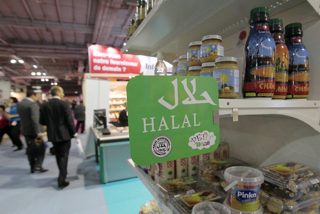 Halal food in university: Who does it best?