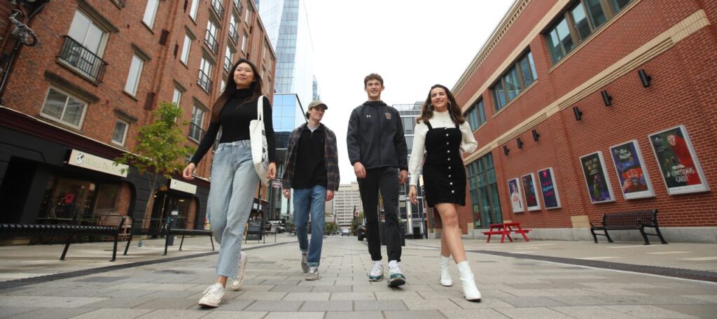 Dalhousie University in Halifax, Canada: Four weeks of English learning