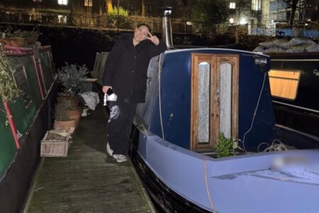 What it's like to live on a boat while studying in London