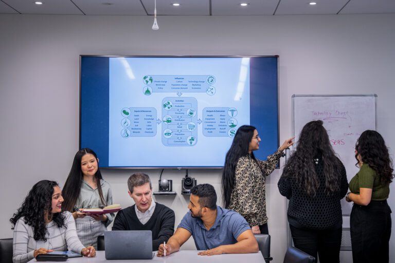 [INTERACTIVE CONTENT] Change health and lives with Icahn School of Medicine public health