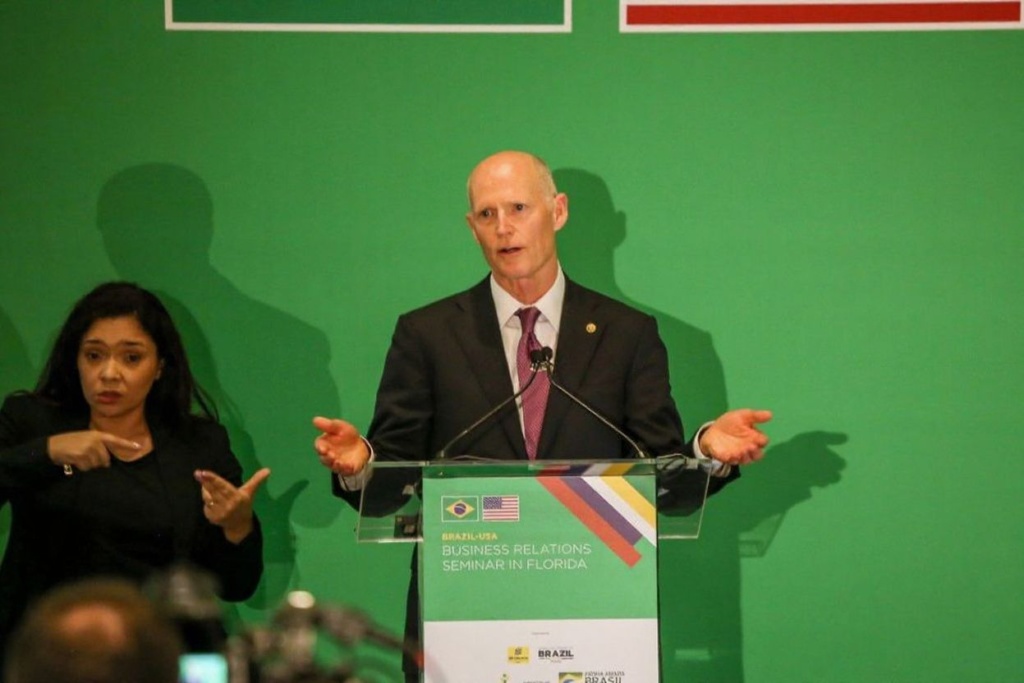 If you are fluent in more than one language, now is your chance to secure one of the best jobs that involve travelling. Source: