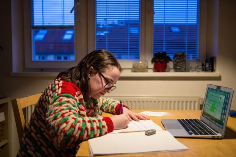 Tips to ace the online AP exam at home if you'll be retaking it in June