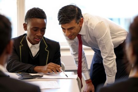 UK increasing work hour limit? These are the 5 best jobs for international students to apply to