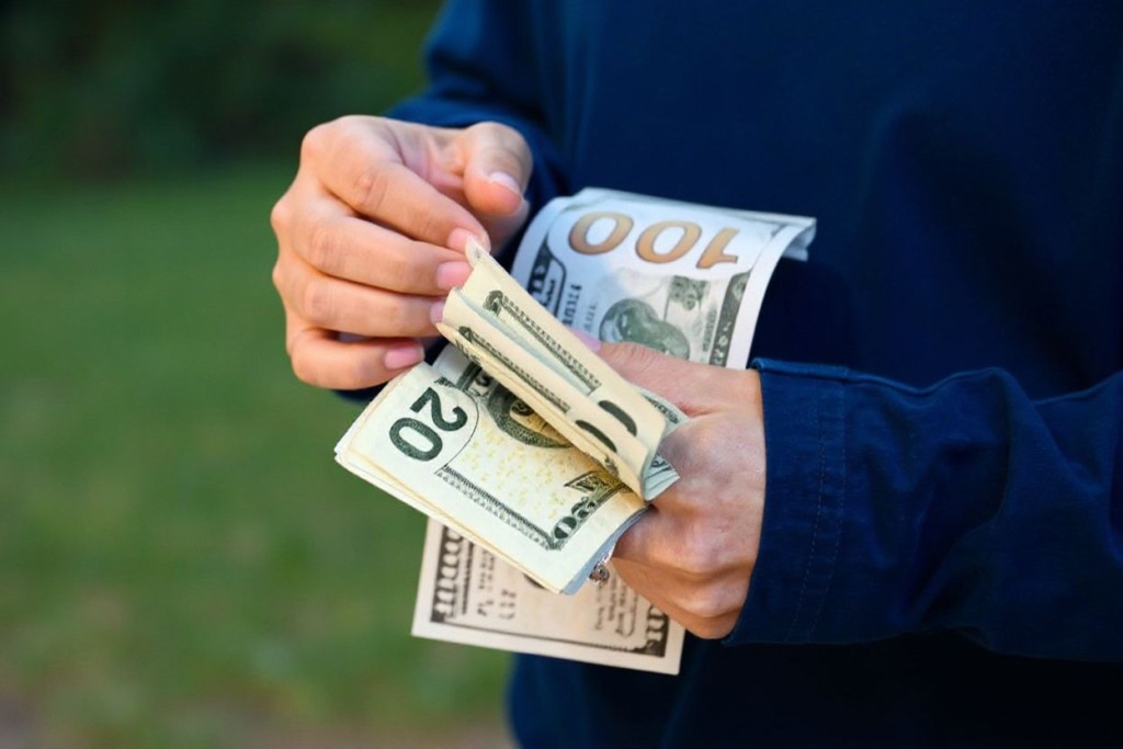 If you do not have money to invest, it is best to pick a business that doesnt require you to have capital. Source: