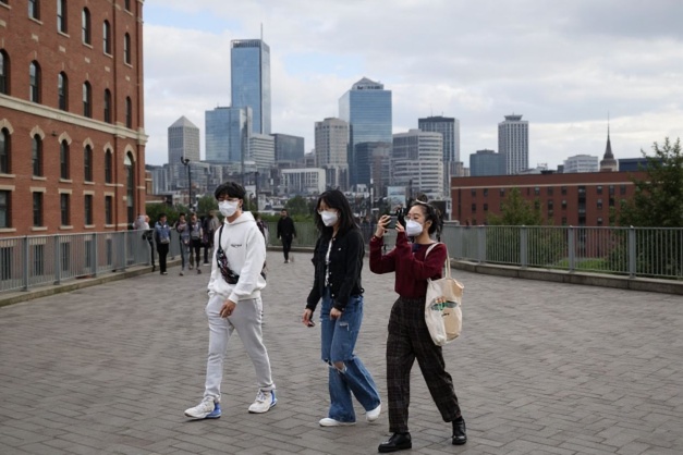 As one of the UK’s top cities, Manchester attracts local and international tourists alike. Source: Oli Scarff/