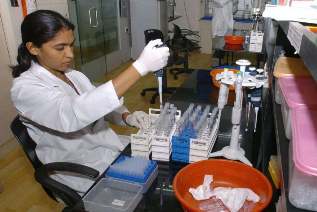 Data scientist are among the highest paying entry-level jobs for fresh grads. Source: