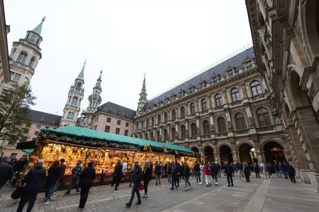 Located in Munich, Ludwig-Maximilians-Universität München ranked among the world’s top 50 universities. Source: Christof Stache/