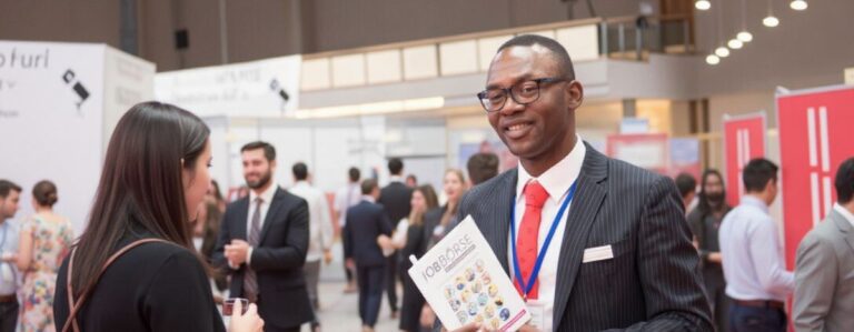 Why international students should attend career fairs