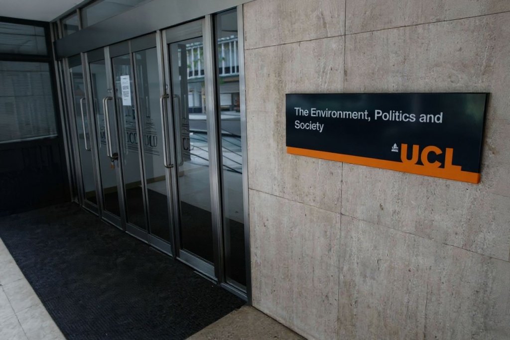 The Environment, Politics and Society MSc programme combines social science methodological training, detailed exploration of contemporary environmental issues and critical engagement with environmental science, policies and politics. Source: Carl Court/