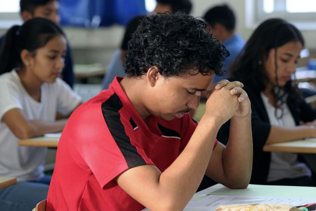 Many international students work hard to ensure that secure employment after graduation. Source: