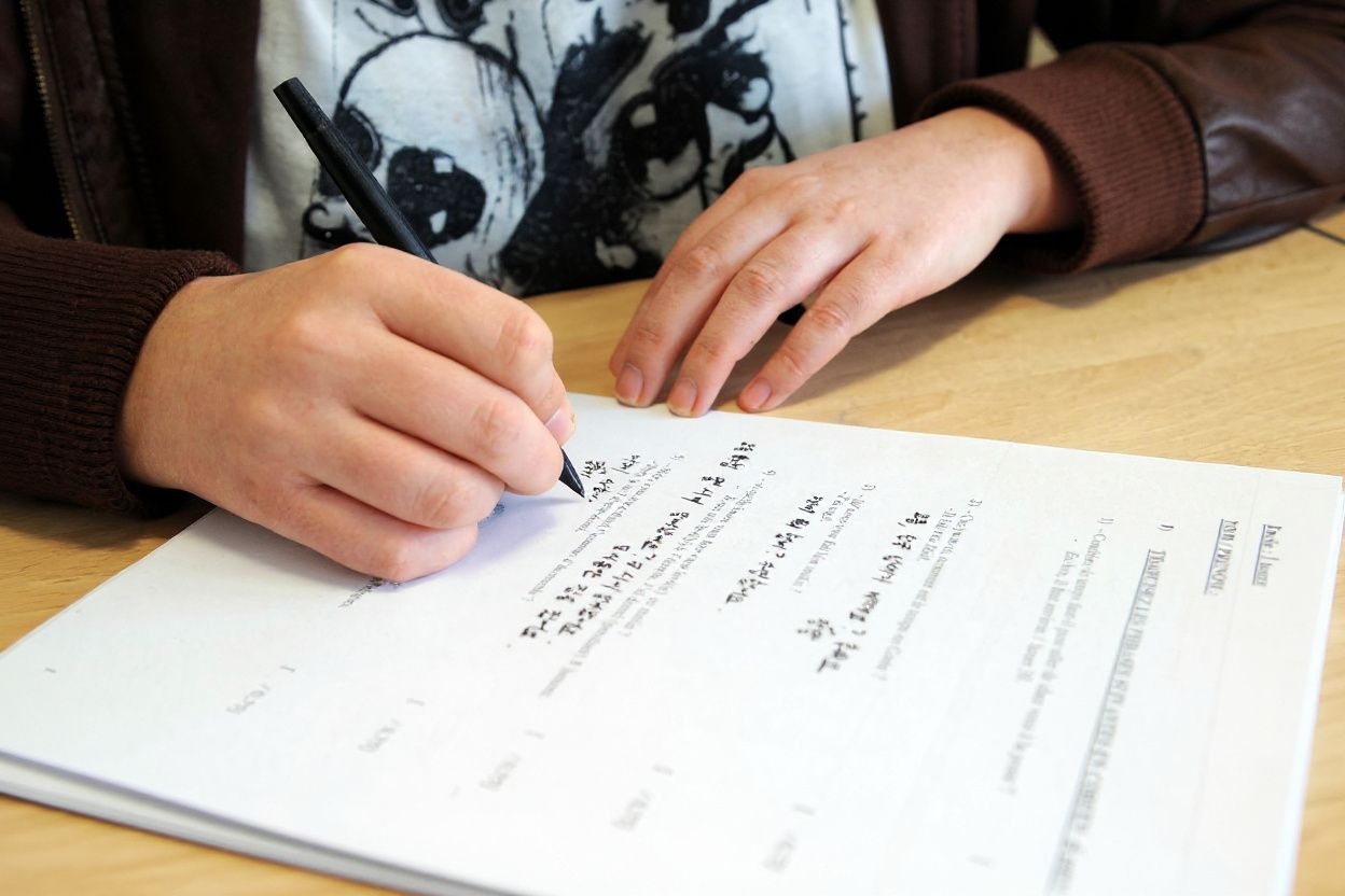 Koreans work hard and play hard, which is why they take dating very seriously once they enrol in university. Source: Xavier Leoty/