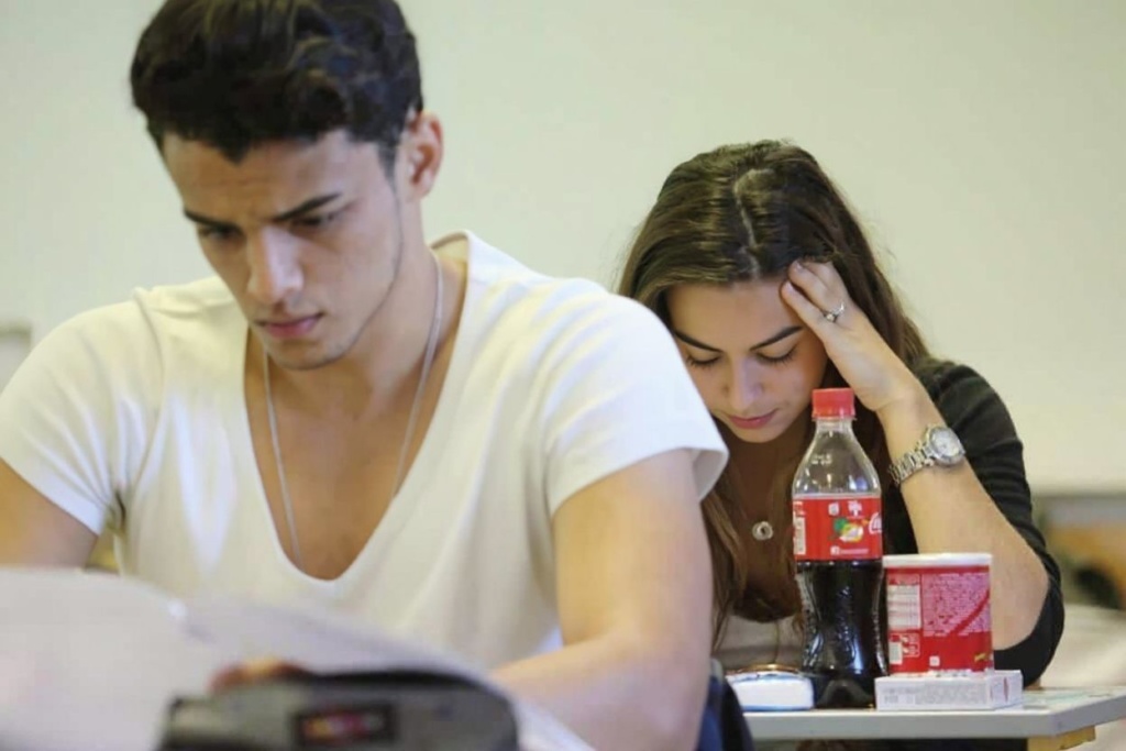 The application process can be overwhelming for many students. Source: Richard Bouhet/